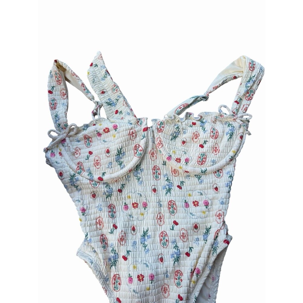 NEW DIPPIN' DAISY'S Fleur One Piece Swimsuit Printemps Smocked Underwire S